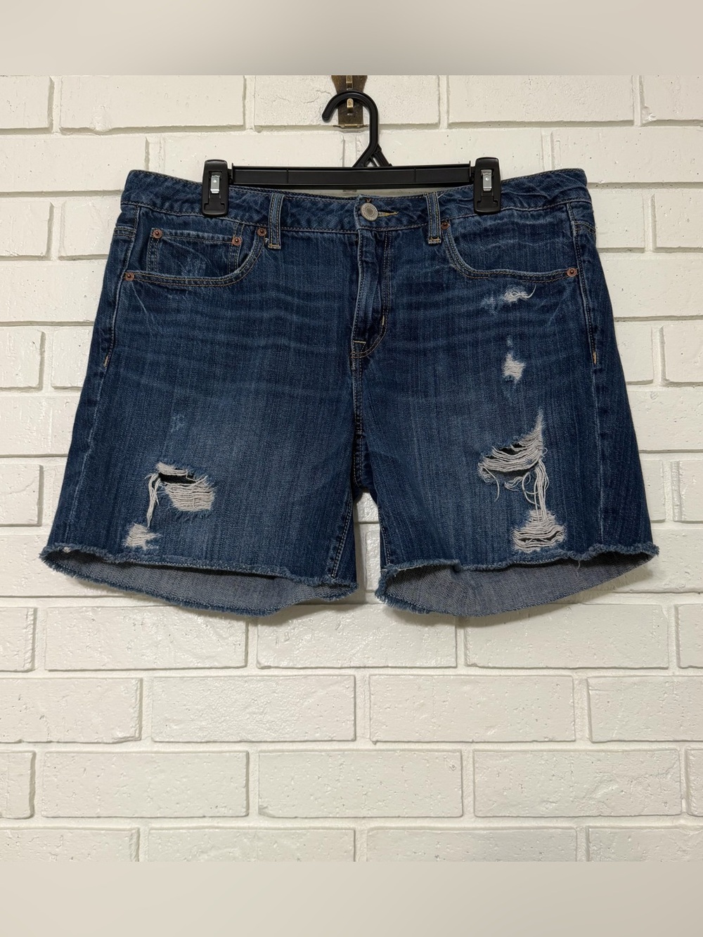 American Eagle Distressed Denim Bermuda Shorts Size 12 Raw Hem